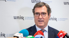 Trabajo ve «insuficiente» la propuesta de CEOE y cerrará la subida del SMI en una semana