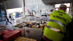 El sistema de tarjetas monedero para adquirir alimentos llega a 70.300 hogares en 2024