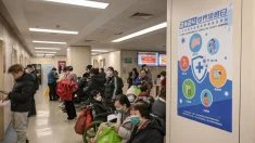 Hospitales y crematorios chinos saturados ante aumento de infecciones respiratorias, afirman ciudadanos