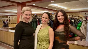 «Perfección absoluta»: La fundadora de una academia de danza aplaude a los bailarines de Shen Yun