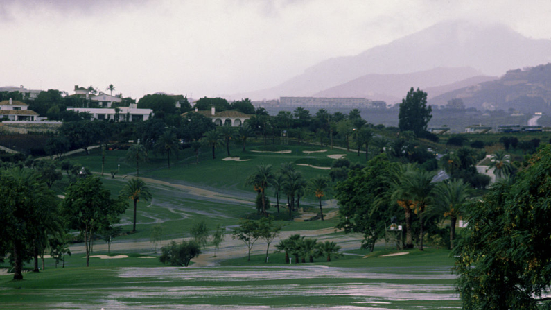 Vista del campo de golf Las Brisas en Marbella, España, sede del torneo de golf WGC-World Cup de 1989. (Foto de Getty Images)
