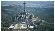 El Valle de los Caídos se llena de fieles contra la «resignificación» del lugar sacro