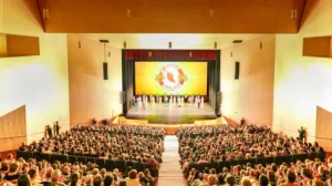 Shen Yun es «impresionante», dice coordinador de estudiantes internacionales España