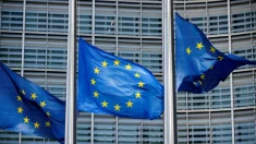 La UE retrasa la primera ronda de aranceles contra Estados Unidos hasta abril