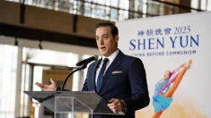 Más de 1500 artistas de Shen Yun y sus familias piden investigar la interferencia del PCCh contra el grupo