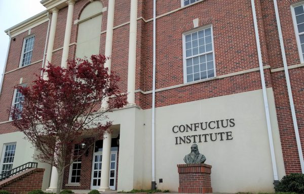 Un Instituto Confucio abrirá en Salamanca pese a las preocupaciones