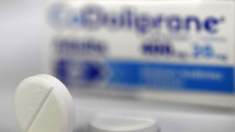 Acusan a farmacéuticas de fomentar el uso de opioides y reclaman medidas urgentes de control