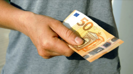 Estos son los billetes de 50 euros que quedarán fuera de circulación a partir de abril