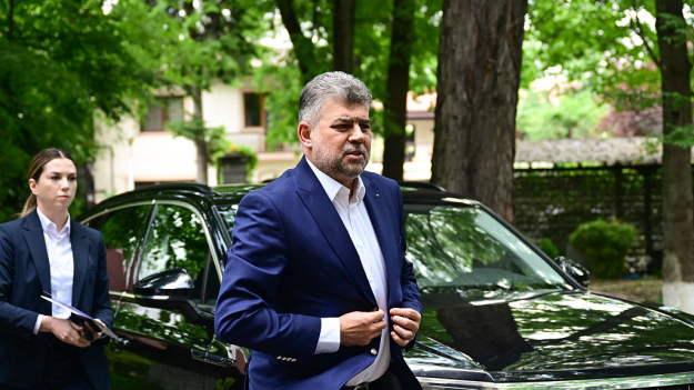 Primer ministro de Rumanía dimite tras arrasar el candidato de derecha en primera vuelta