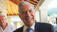 Mario Vargas Llosa: El hombre que rompió con «la tribu»