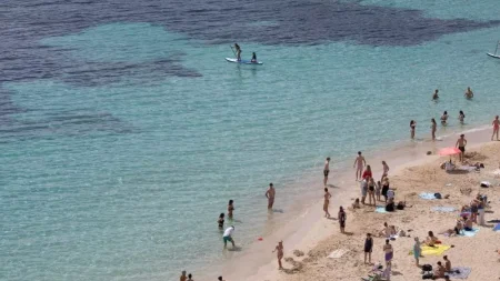A partir de 3000 euros es obligatorio declarar el dinero en efectivo: lo que deben saber los turistas