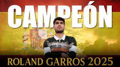 Vídeo: Carlos Alcaraz «hizo lo imposible» y fue recibido como un héroe por las recogepelotas