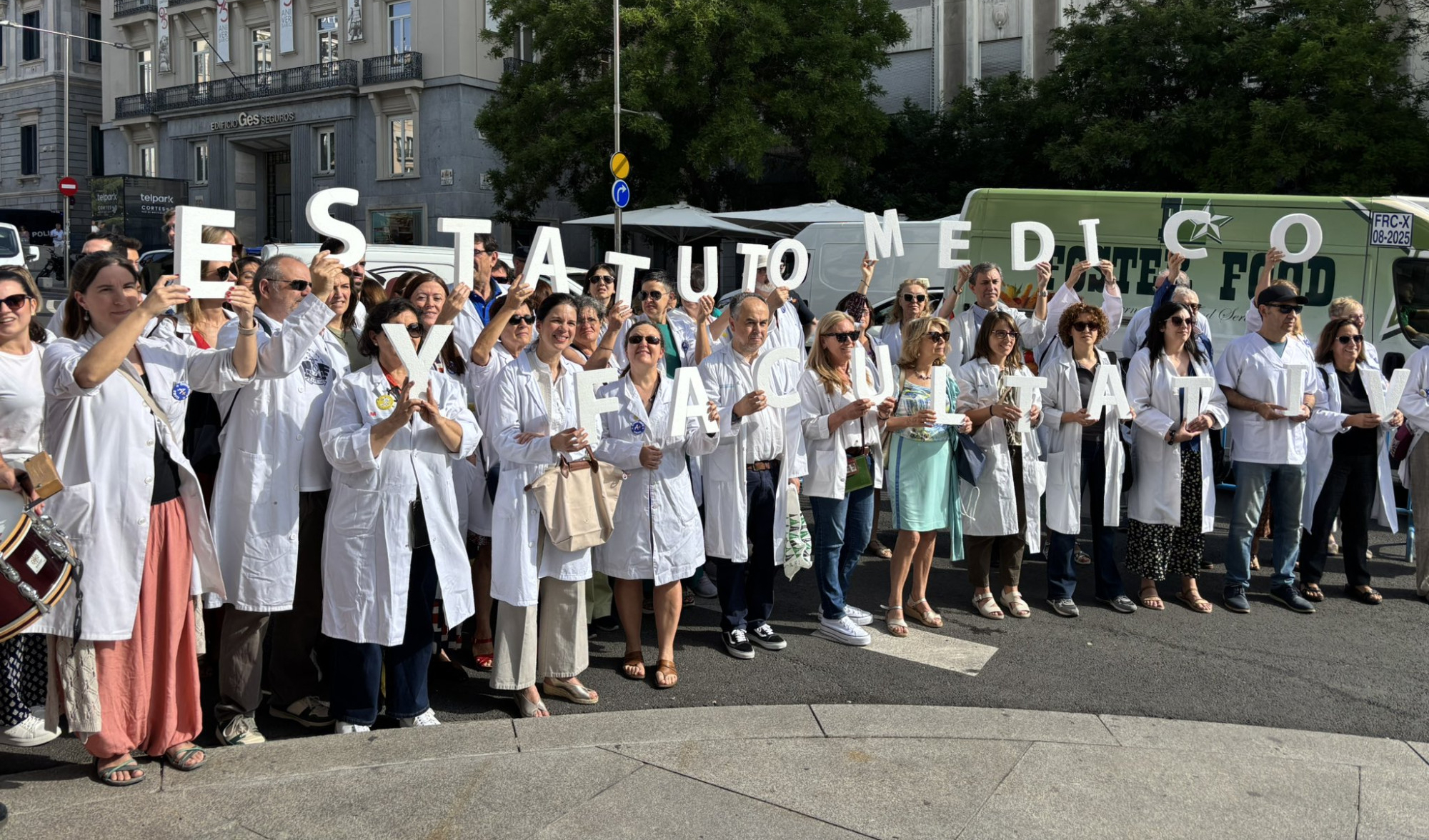Los médicos celebran el éxito de la huelga y anuncian paros en enero: «No nos escuchan»