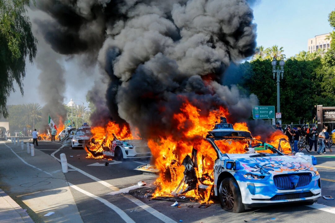Las conexiones del régimen comunista chino con los disturbios en Los Ángeles