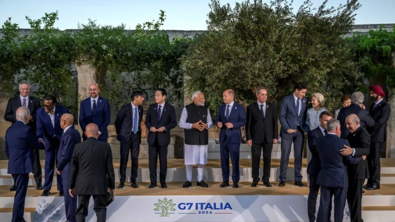 Los líderes mundiales se reúnen para una foto de grupo durante la cumbre del G7 de 2024 en Borgo Egnazia, en Fasano (Italia), el 14 de junio de 2024. Antonio Masiello/Getty Images

