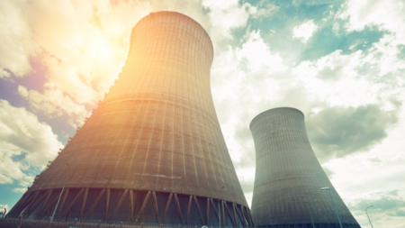 De joya de la corona a enemigo público número uno: ¿Por qué se demoniza la energía nuclear?