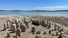 El Stonehenge español emerge de las aguas: buscan el pueblo prehistórico que lo rodeaba
