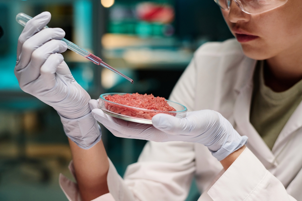 VOX tramita ley para prohibir las «carnes sintéticas» y regular las proteínas de insectos