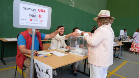 Gabriel Araújo explica los puntos débiles del sistema electoral español: «uno de los menos garantistas que conozco»