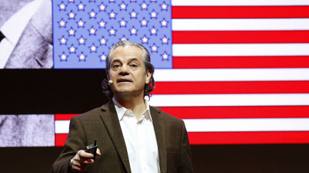 Marcos de Quinto: «Prefiero depender de Estados Unidos antes que del Partido Comunista Chino»