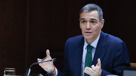 «Esto es un circo»: Pedro Sánchez evade la trama Koldo con sarcasmos y evasivas en el Senado