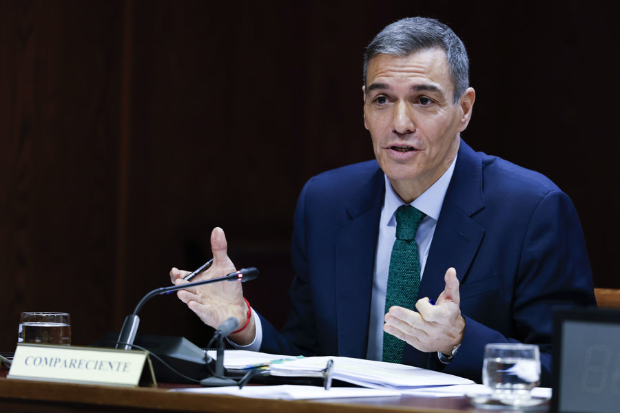 «Esto es un circo»: Pedro Sánchez evade la trama Koldo con sarcasmos y evasivas en el Senado
