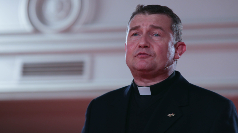Juicio al sacerdote Ballester: ¿delito de odio o ataque a la identidad cristiana?