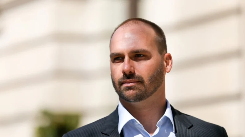 Eduardo Bolsonaro: «Sin presión internacional, Brasil será otra Venezuela»