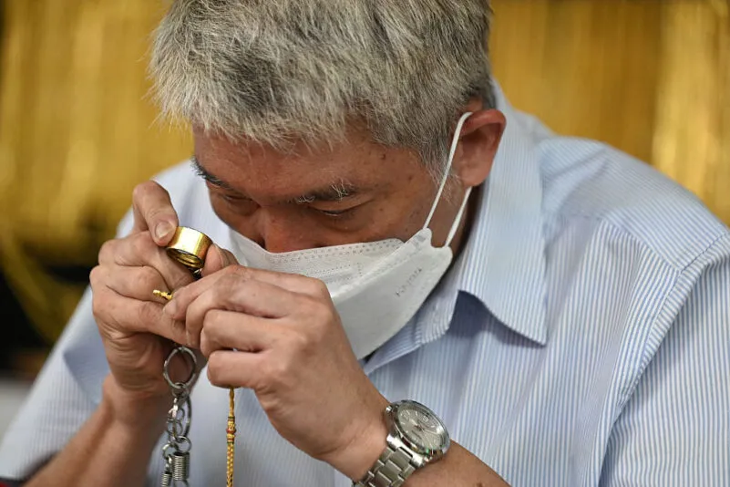 Las falsificaciones de oro están en auge: le explicamos cómo protegerse