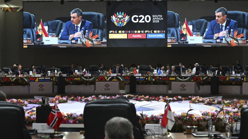 El presidente del Gobierno, Pedro Sánchez, participa en la segunda jornada de la vigésima cumbre del G20 este domingo en la ciudad sudafricana de Johannesburgo. Pool Moncloa/Borja Puig de la Bellacasa