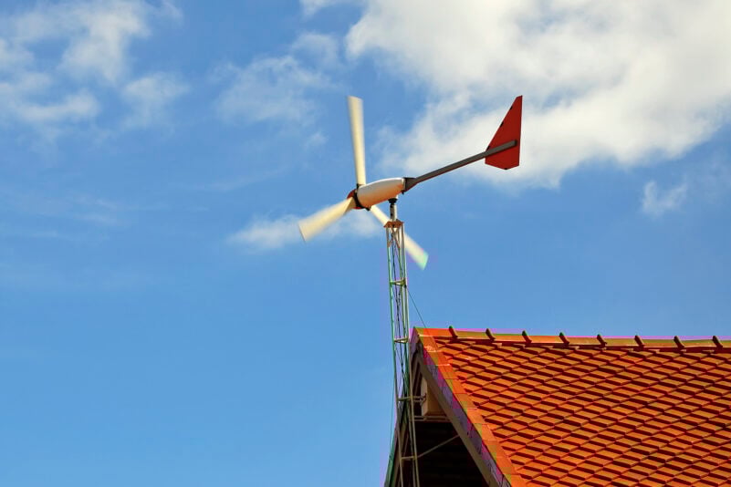 Energía eólica doméstica: ¿transición energética para el hogar o grandes problemas a pequeña escala?