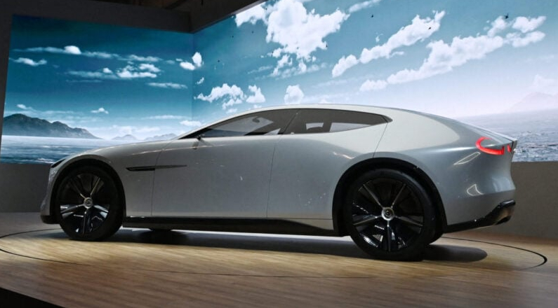 El Mazda Vision X coupé en el Salón de la Movilidad de Japón en Tokio el 31 de octubre de 2025.
Foto: Greg Baker/AFP vía Getty Images