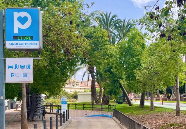 Aparcamiento donde ocurrió el ataque.Foto de Aparcamurcia.